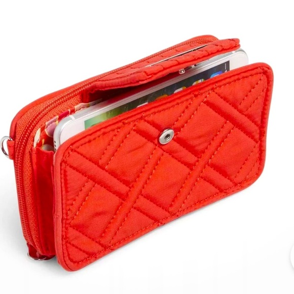 Vera Bradley - Red Quilted Wristlet Wallet Trendy 2025 Fall Item - Picture 13 of 13